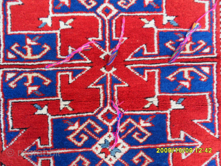 Anatolian Balıkesir Rug 
Size: 160 x 135 cm.
Mail: makifhali@yahoo.com                        