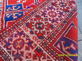 Anatolian Balıkesir Rug 
Size: 160 x 135 cm.
Mail: makifhali@yahoo.com                        