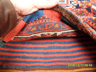 Old Shiraz Qashqai Saddleebag 
Size: 102 x 57 cm.
Mail: makifhali@yahoo.com                       