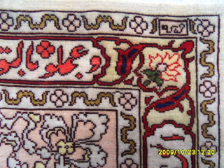 Hereke Silk Carpet
Size: 63 x 42 cm.
Mail: makifhali@yahoo.com