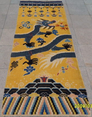 Old Ningxia Chinese Dragon Rug Size: 227 x 92 cm. mail : makifhali@yahoo.com