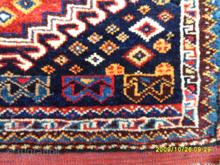 Shiraz Quashqai Bagface
Size: 53 x 61 cm.
Mail: makifhali@yahoo.com