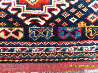 Shiraz Quashqai Bagface
Size: 53 x 61 cm.
Mail: makifhali@yahoo.com