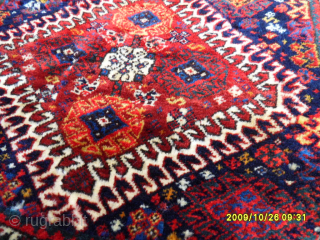 Antique Shiraz Qashqai Bagface
Size: 46 x 53 cm.
Mail: makifhali@yahoo.com