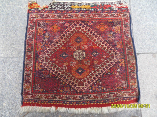 Antique Shiraz Qashqai Bagface
Size: 46 x 53 cm.
Mail: makifhali@yahoo.com