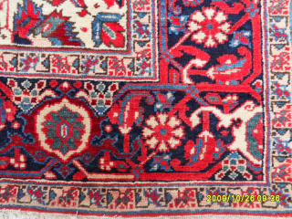 Small Heriz Rug
Size: 180 x 145 cm.
Mail: makifhali@yahoo.com
