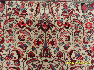 Small Heriz Rug
Size: 180 x 145 cm.
Mail: makifhali@yahoo.com