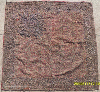 Antique Ottoman Textile
Size: 80 x 81 cm.
Mail: makifhali@yahoo.com                         