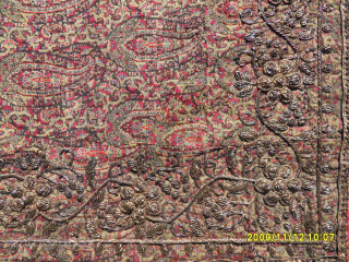 Antique Ottoman Textile
Size: 80 x 81 cm.
Mail: makifhali@yahoo.com                         
