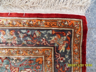 Antıque Anatolian Hereke Silk Carpet Perfect size: 101x70 cm.                        