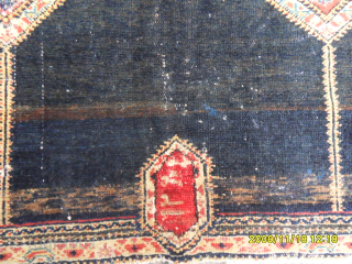Antique Sinneh Rug
Size: 90 x 84 cm.
Mail: makifhali@yahoo.com