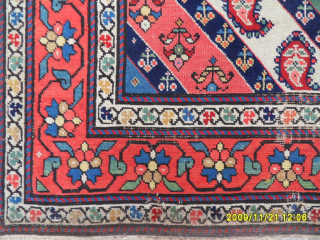 Antique Caucasian Shall Rug
Size: 345 x 120 cm.
Mail: makifhali@yahoo.com                        
