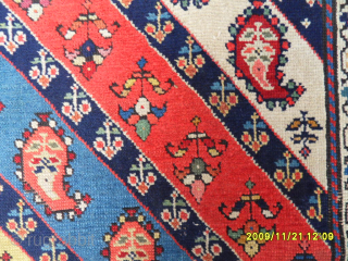 Antique Caucasian Shall Rug
Size: 345 x 120 cm.
Mail: makifhali@yahoo.com                        