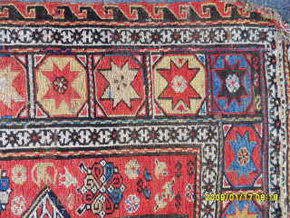 Antique Shumak Kilim
Size: 300 x 165 cm.
Mail: makifhali@yahoo.com