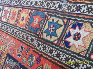 Antique Shumak Kilim
Size: 300 x 165 cm.
Mail: makifhali@yahoo.com