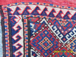 Antique Shahsavan Bagface
Size: 72 x 69 cm.
Mail: makifhali@yahoo.com                         