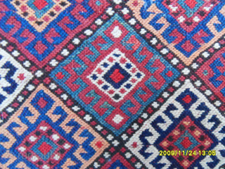 Antique Shahsavan Bagface
Size: 72 x 69 cm.
Mail: makifhali@yahoo.com                         