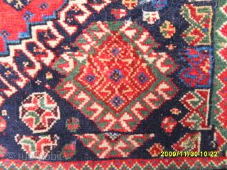 Shiraz Quashqai Bagface
Size: 70 x 58 cm.
Mail: makifhali@yahoo.com                         