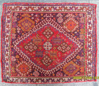Shiraz Quashqai Bagface
Size: 70 x 58 cm.
Mail: makifhali@yahoo.com                         