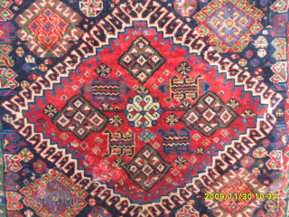 Shiraz Quashqai Bagface
Size: 70 x 58 cm.
Mail: makifhali@yahoo.com                         