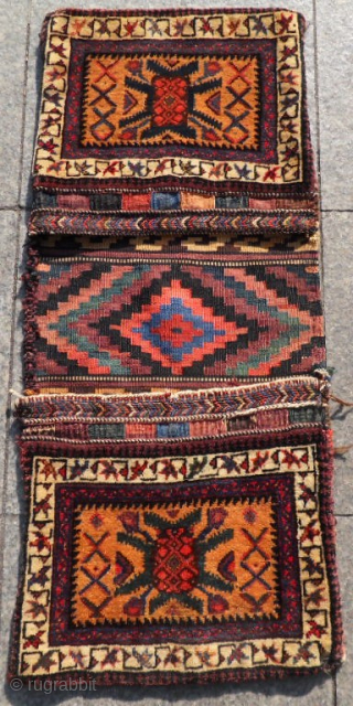 Afshar Saddlebag 
Size: 90 x 40 cm.
Mail: makifhali@yahoo.com                         