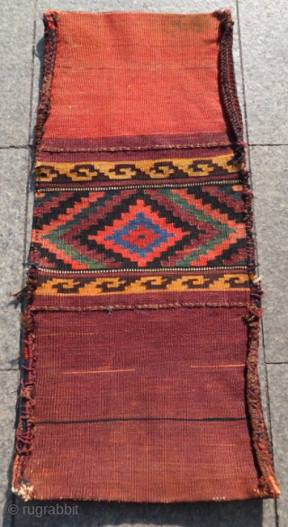 Afshar Saddlebag 
Size: 90 x 40 cm.
Mail: makifhali@yahoo.com                         