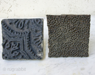 A customer friend of mine owes this small collection of 21 old wooden block print stamps, that he wants to sell. I suppose they are Indian and possibly 50/80 years old. The  ...
