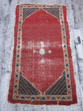 Antique small Bakhshayesh measuring 4.8x2.6.As early as they can be found.Cleaned professionally.Pictures clearly demonstrate the condition.Please feel free to ask any questions.
You can view our inventory online at :http://davoodzadehrugs.com/    