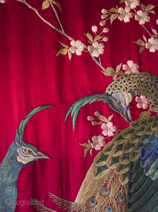 Superb Matching Pair Meiji Peacock Embroideries

A very rare and exceptional pair of Japanese silk wall hangings, circa 1890.  Aprox 122cm x 276cm each. (48 x 108 inches)

The design, of three peacocks among  ...