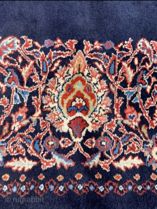 Very beautiful Sarough in excellent condition. Size 250 x 311 cm. Colors on Rugrabbit are, as usual, dull compared to the photos on my phone and in real life. Will send original  ...