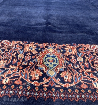 Very beautiful Sarough in excellent condition. Size 250 x 311 cm. Colors on Rugrabbit are, as usual, dull compared to the photos on my phone and in real life. Will send original  ...