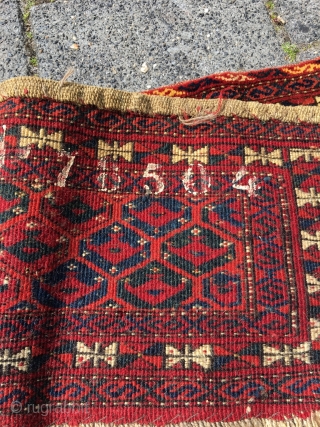 Large Turkmen Shemle gul jollar (Saryk?). Gorgeous colors, full pile, nip at the left hand corner. 19th century, my feeling is last third (around 1870). Good signs of tribal use (sagging in  ...