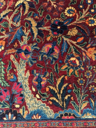 Early Isfahan pictorial small rug. Gorgeous saturated and harmonious colors (cochenille). Very good condition, excellent wool, some corrosion in the beige dye as typical of 19th and early 20th century pieces. Ends  ...