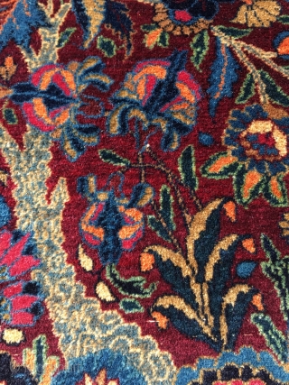 Early Isfahan pictorial small rug. Gorgeous saturated and harmonious colors (cochenille). Very good condition, excellent wool, some corrosion in the beige dye as typical of 19th and early 20th century pieces. Ends  ...
