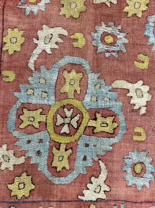 Caucasian embroidery, large size, 102.5 x 109 cm (without the yellow silk borders). Dramatic graphics, excellent colors. Deeply patinated red background, displays excellently. Silk borders are a later addition, can easily be  ...