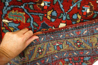 Superb small Heriz, size 136 x 87 cm. Excellent in all respects. € 400. Contact me at mralexanderbakker@proton.me
