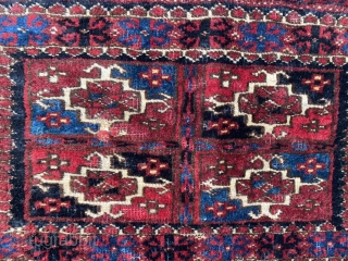 Turkmen bags with shoulder-to-shoulder closure loops have traditionally been attributed to the Goklan, but with this one I’m not too sure. Unusually saturated colors, all natural including a good yellow. Very soft  ...