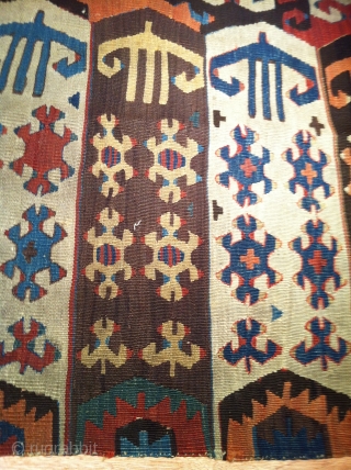 Anatolian kilim 19 century size 2'6X7'9                           