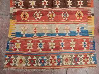 Antique West Anatolian Dazkırı Kilim
