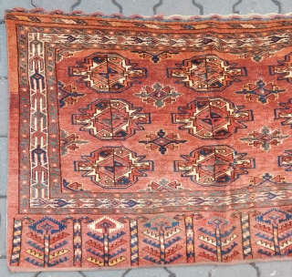 Antique Turkmen Yamut Chuval .Size.80x140 cm
 Contact at.  anatolianpicker@gmail.com                       