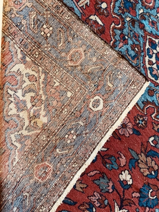 Antique Heriz Karaca Rug 
Size:220x155 cm .....Contact at. anatolianpicker@gmail.com                        