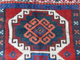 Antique East Anatolian Kaızman Rug 
Size.230x100 cm ..e-mail.anatolianpicker@gmail.com                         