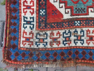 Antique East Anatolian Kaızman Rug 
Size.230x100 cm ..e-mail.anatolianpicker@gmail.com                         