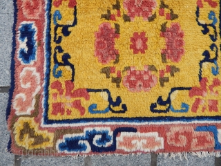 Chinese Rug Bağ Face