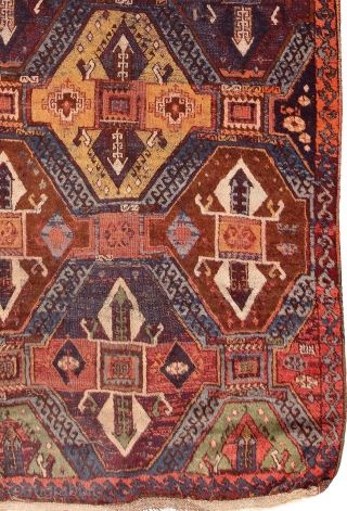 Antique East Anatolian Şarkışla Yörük Rug                           