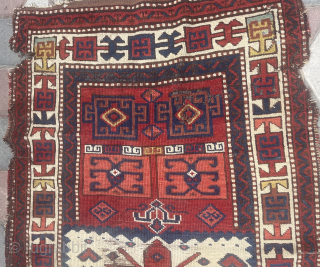 Antique East Anatolian Savak Rug
Size :184x96 cm