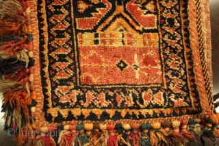 Rare Persian Afshari chanteh, mostly natural colors with, all tassels are all intact, Collectors item.
CATEGORY: Persian
ORIGIN/TYPE: Afshari / Conceptual design 
AGE CLASSIFICATION: 1940+
SIZE: 15" (39cm) x 18" (48cm)
CONDITION: Perfect and all in  ...