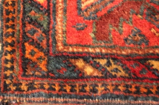 Very nice rare old Persian Afshari hand-knotted piled chanteh with excellent pattern & plain weave back with natural dyes & 100% wool category: Persian origin/type: Afshari / Abstract design Age classification: 1950+  ...