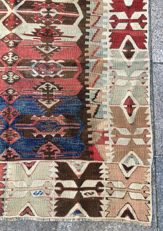 Aksaray Kilim 
 contact at directly rugbjk1903@gmail.com
                          