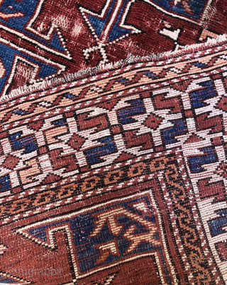 Bergama Rug 

Contact at directly rugbjk1903@gmail.com                           